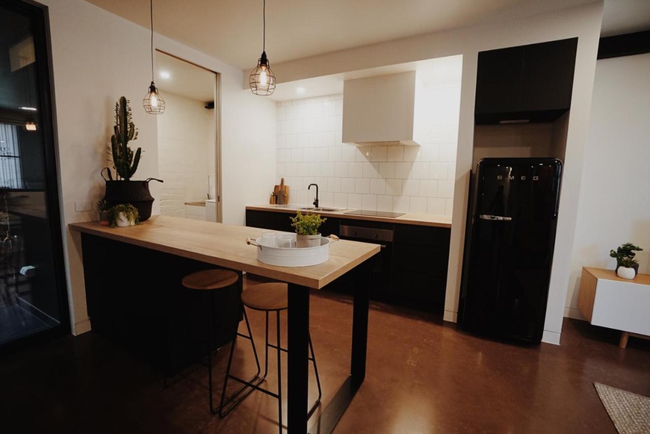 The Warehouse Apartments Geelong Bagian luar foto