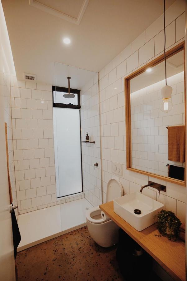 The Warehouse Apartments Geelong Bagian luar foto